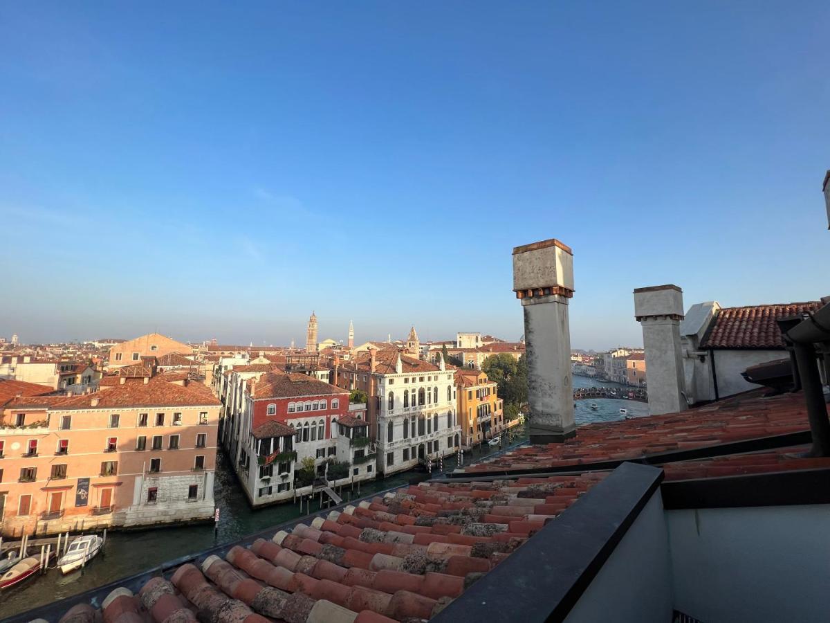 Attico Canal Grande A Palazzo Contarini Corfu ヴェネツィア エクステリア 写真