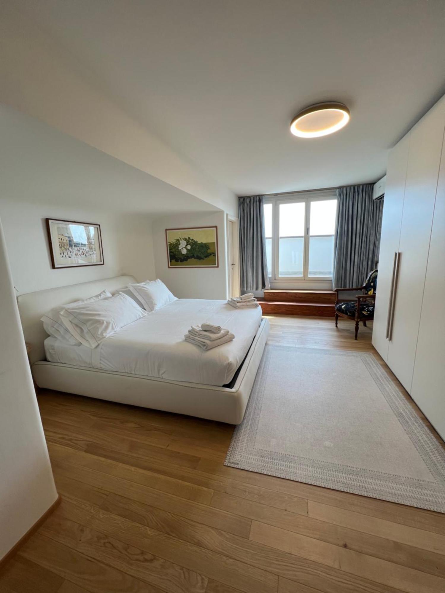 Attico Canal Grande A Palazzo Contarini Corfu ヴェネツィア エクステリア 写真
