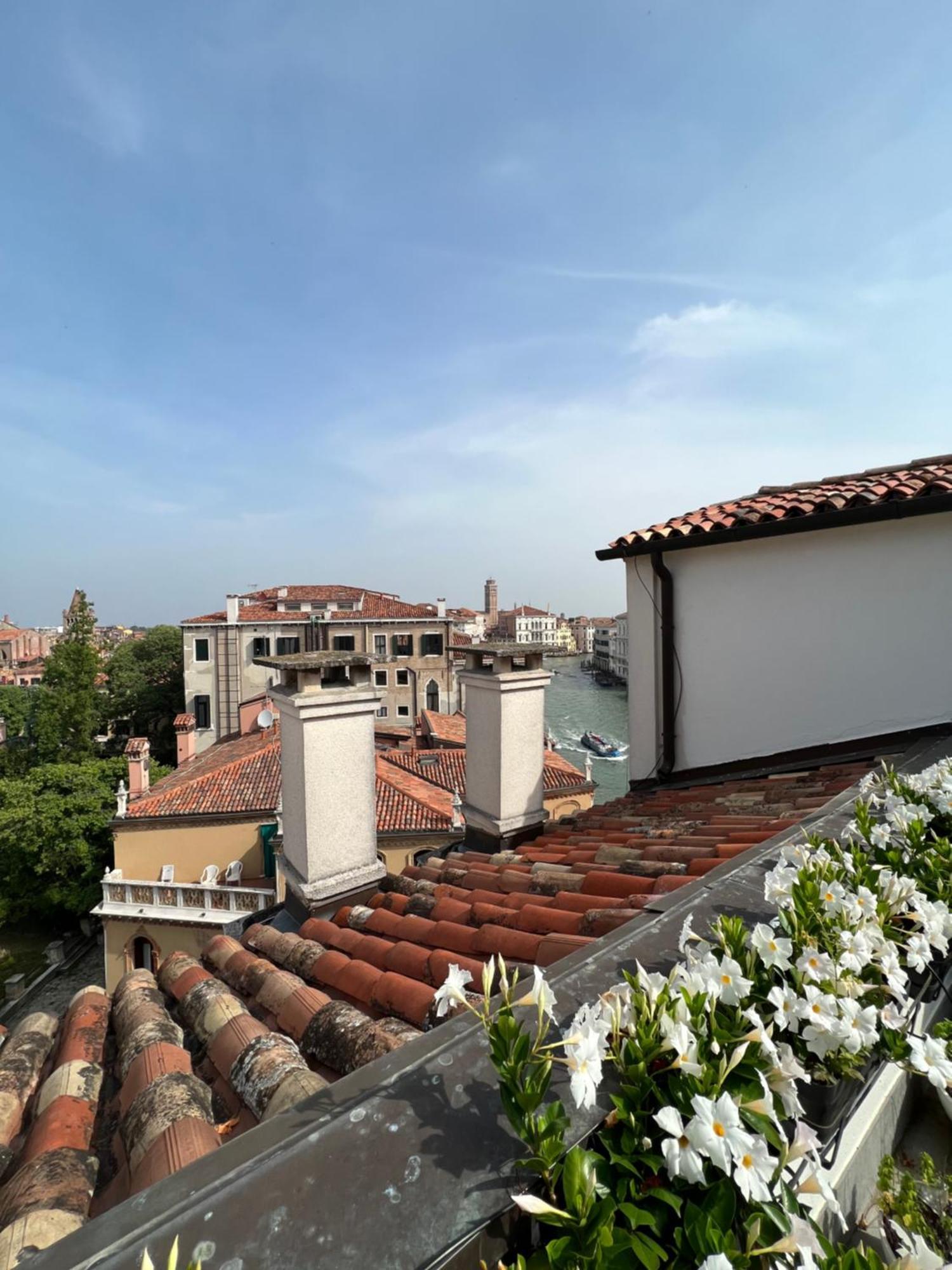 Attico Canal Grande A Palazzo Contarini Corfu ヴェネツィア エクステリア 写真